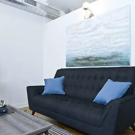 Architectural 2Br In Wicker Park By Sonder Apartment